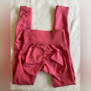 Lazuli Label Sculpt Leggings in Sold Out Raspberry Sorbet Pink